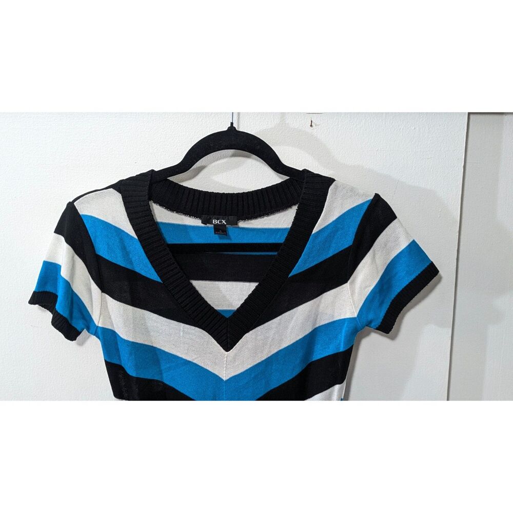 BCX V-Neck Striped Blouse sz. Small - Picture 3 of 4
